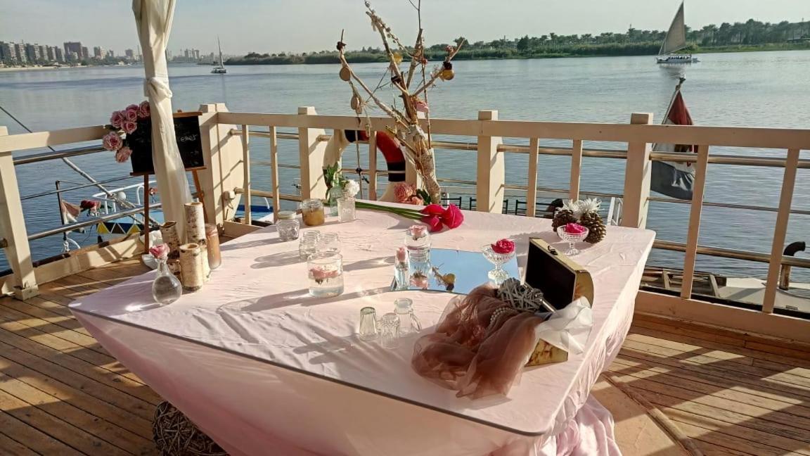 Hotel Horizon Loaloat Elnile El El Cairo Exterior foto